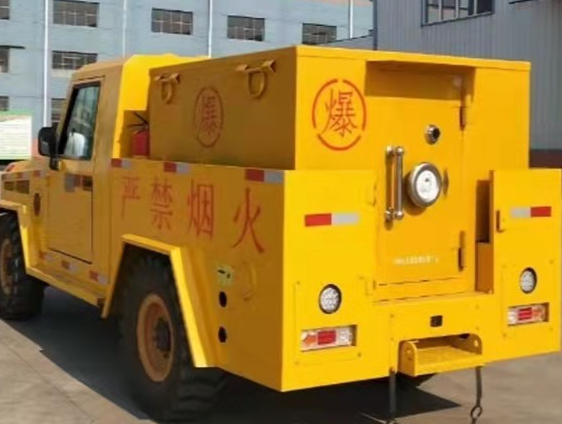 临川凯龙爆破器材运输车：保障爆破任务的安全运行